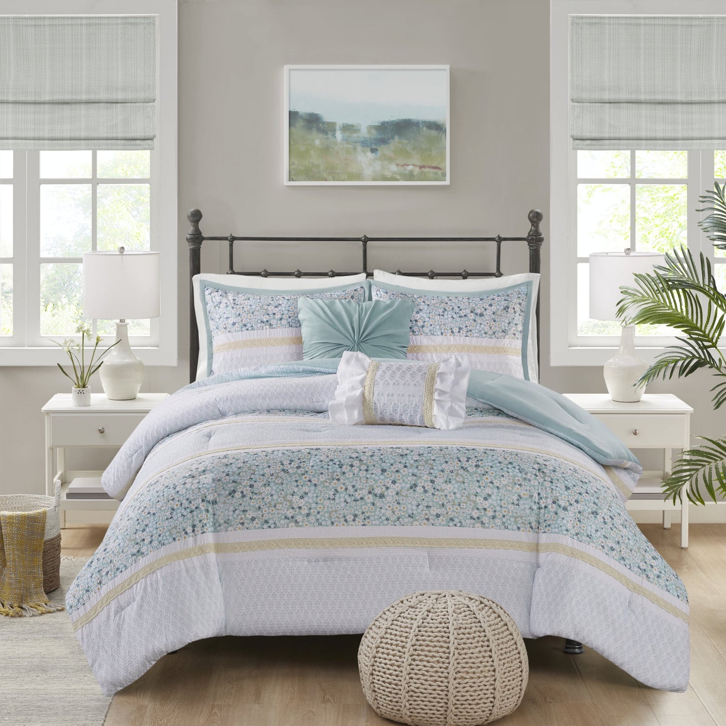 Floral Botanical Printed Seersucker Comforter Set with Throw Pillows