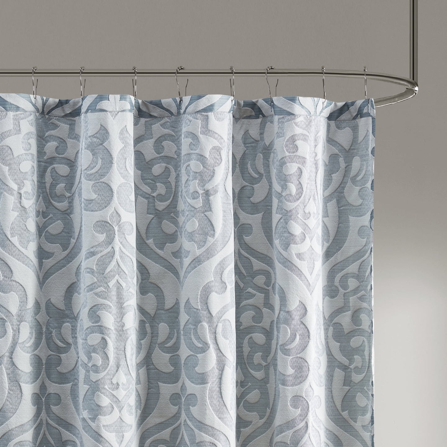 Jacquard Traditional Polyester Fabric Shower Curtain