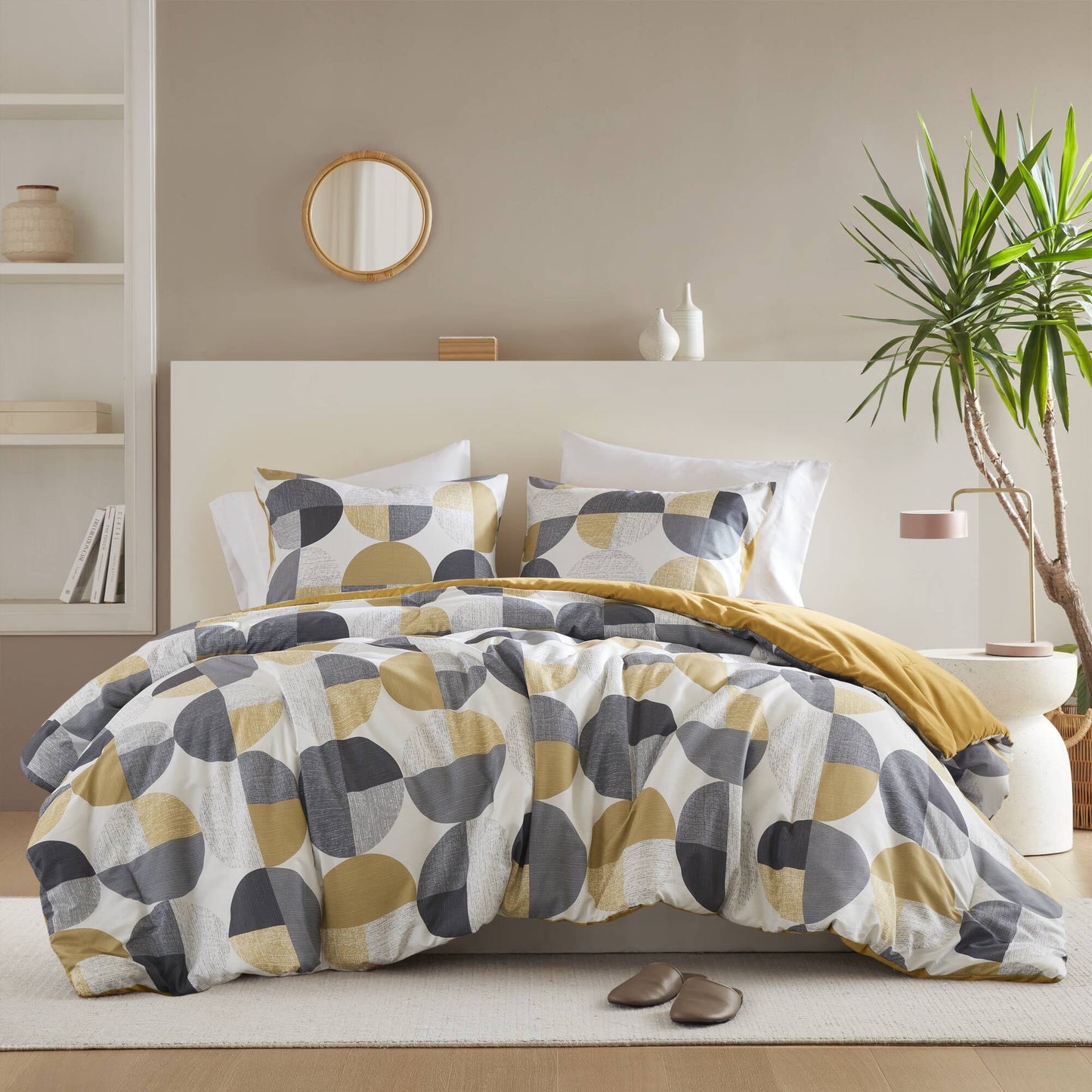 Round Geometric Print Comforter Mini Set