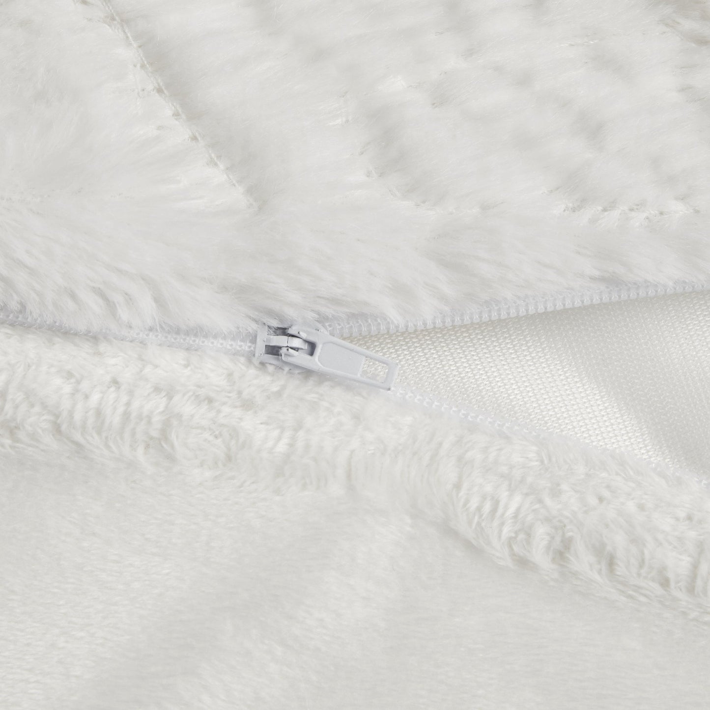 Full/Queen Embroidered Faux Fur Ultra Plush Duvet Cover Set - Ivory