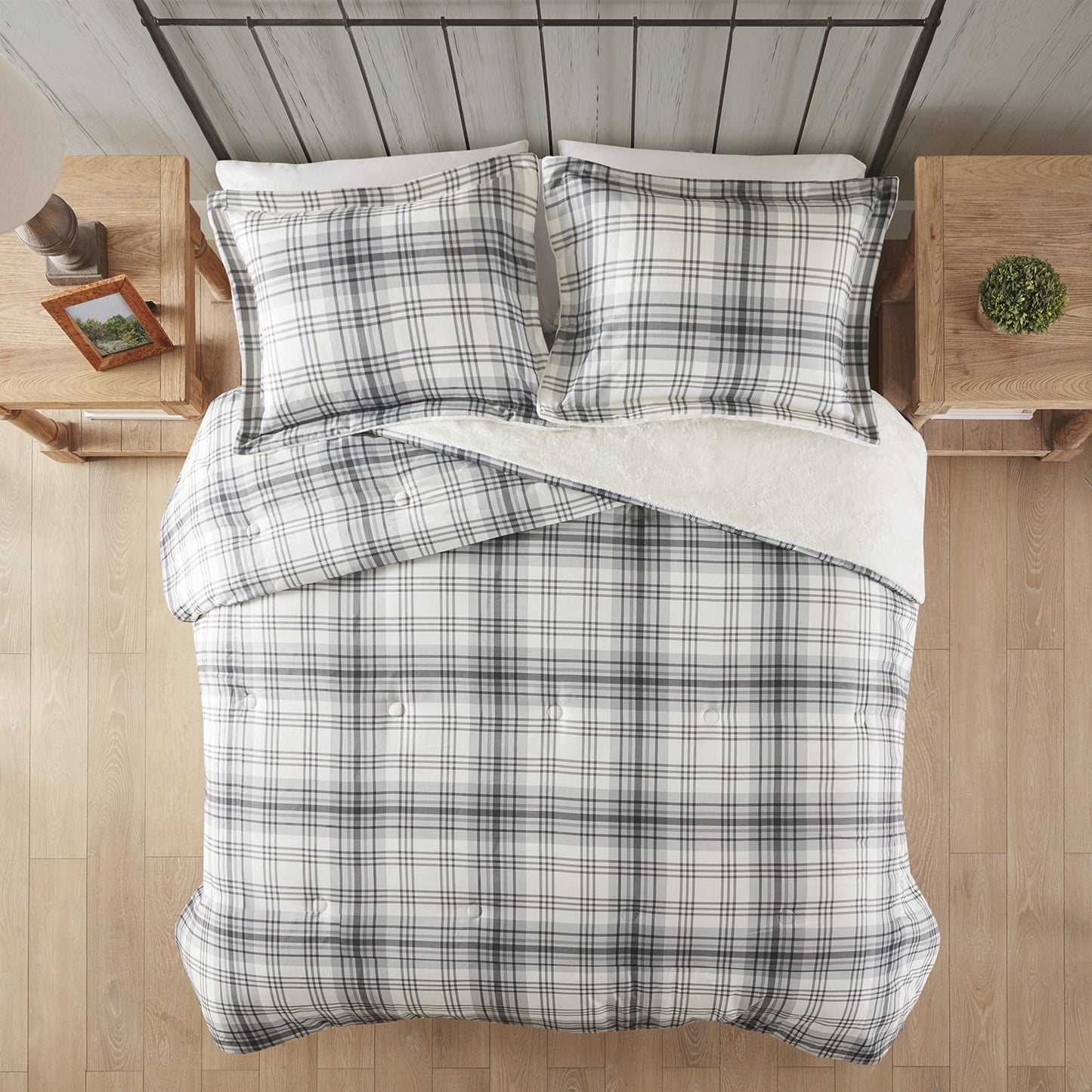 3-Piece Plaid Comforter Set