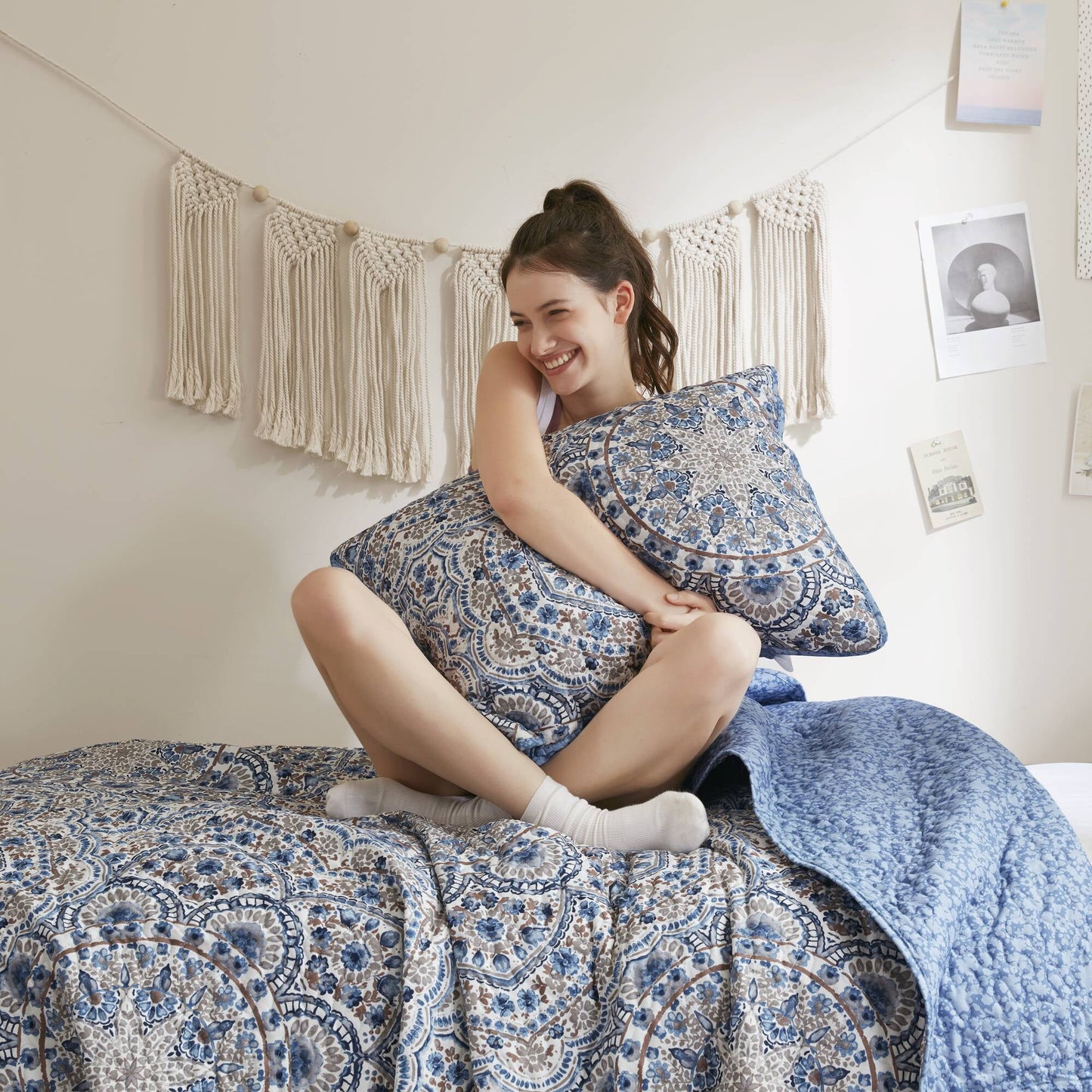 3-Piece Floral Boho Quilt Set, Reversible Bedding Set