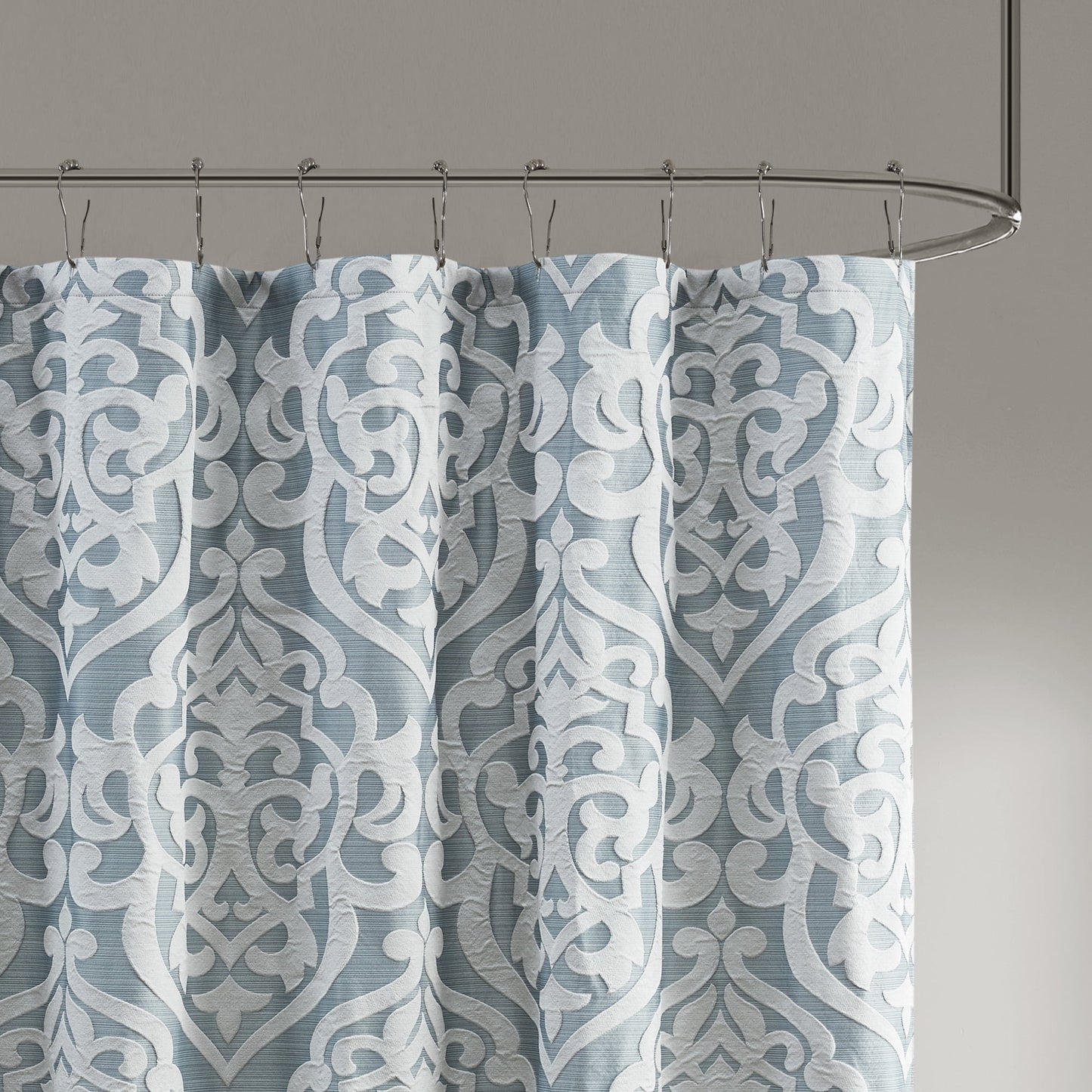 Jacquard Traditional Polyester Fabric Shower Curtain
