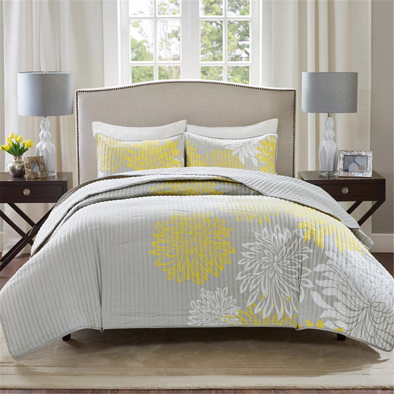 Reversible Breathable Lightweight Coverlet Quilt Set