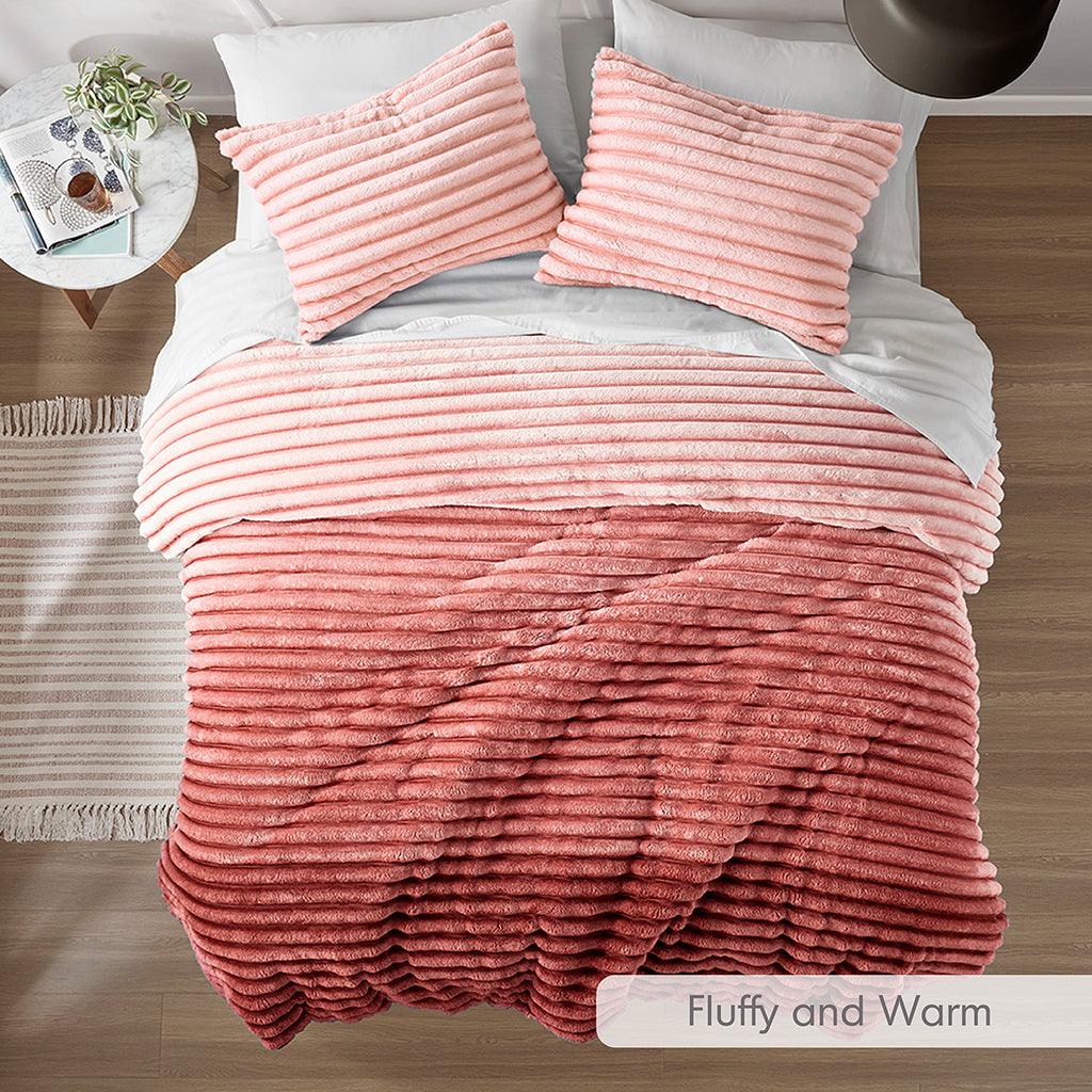 Fluffy Ribbed Plush Comforter Set