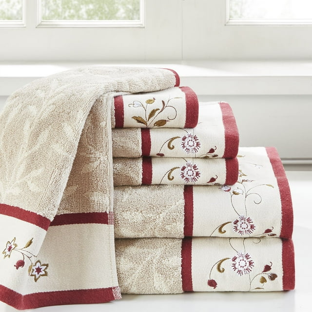 Floral Embroidered Cotton Jacquard Towel Set
