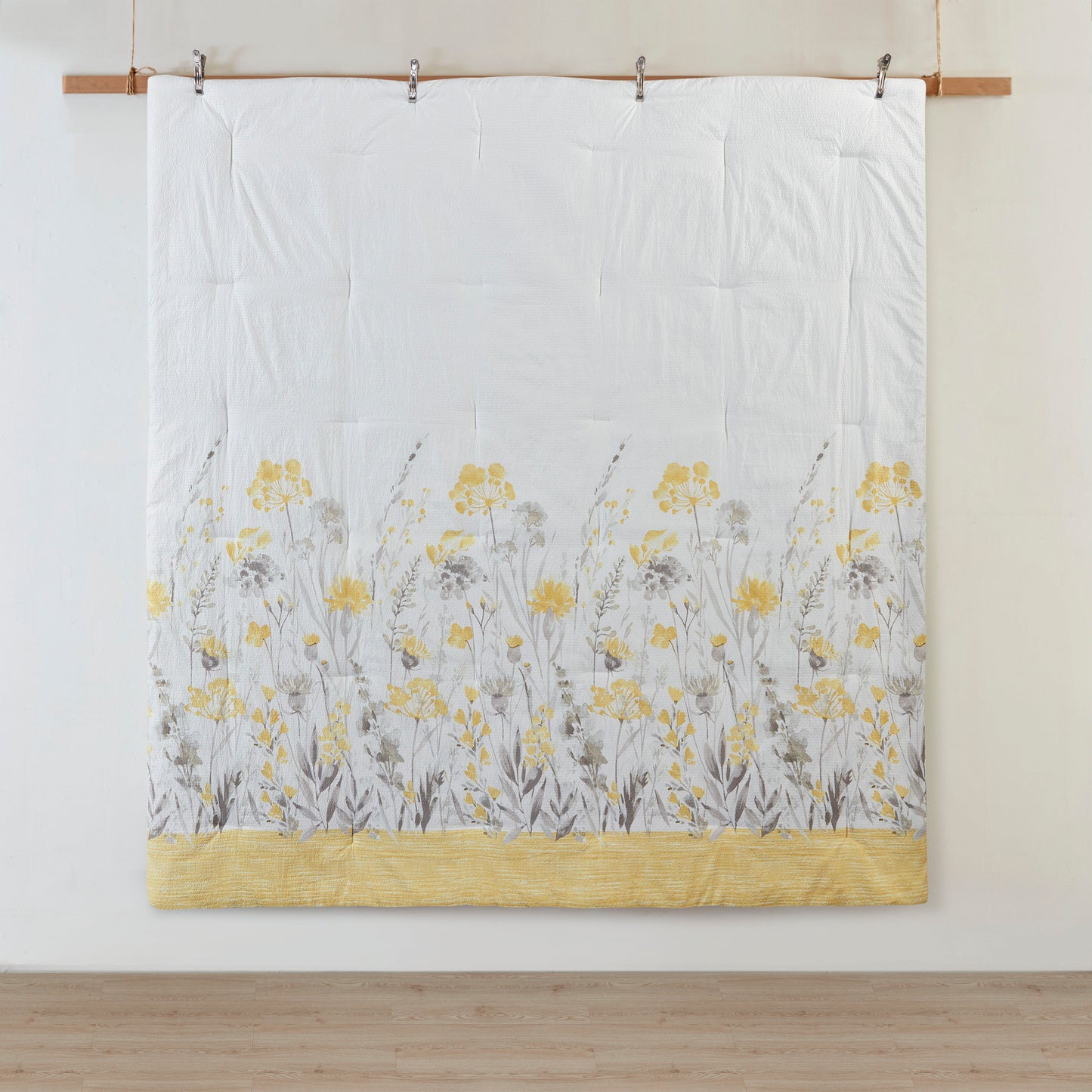 Floral Seersucker Comforter Set with Decor Pillows