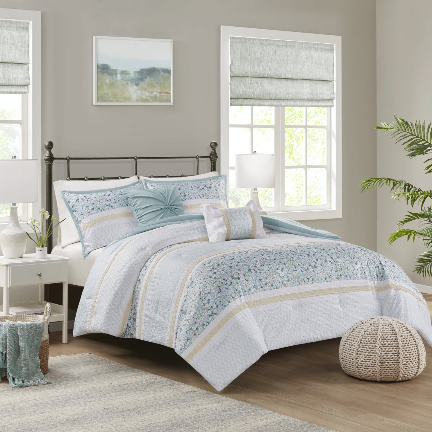 Floral Botanical Printed Seersucker Comforter Set with Throw Pillows
