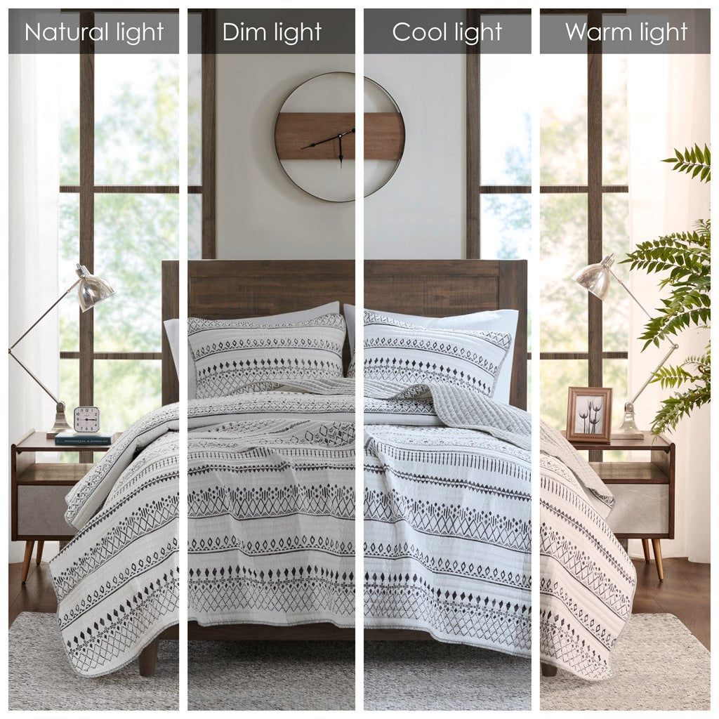 3 Piece Printed Microfiber Seersucker Quilt Set