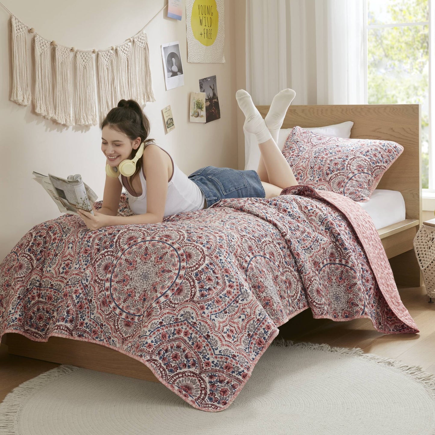 3-Piece Floral Boho Quilt Set, Reversible Bedding Set
