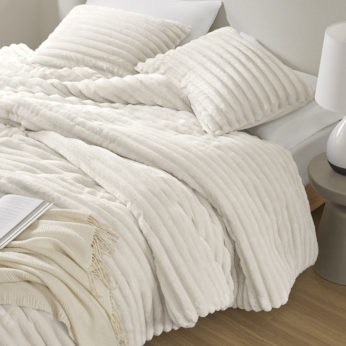 Fluffy Ribbed Plush Comforter Set 2-Piece Bedding Set