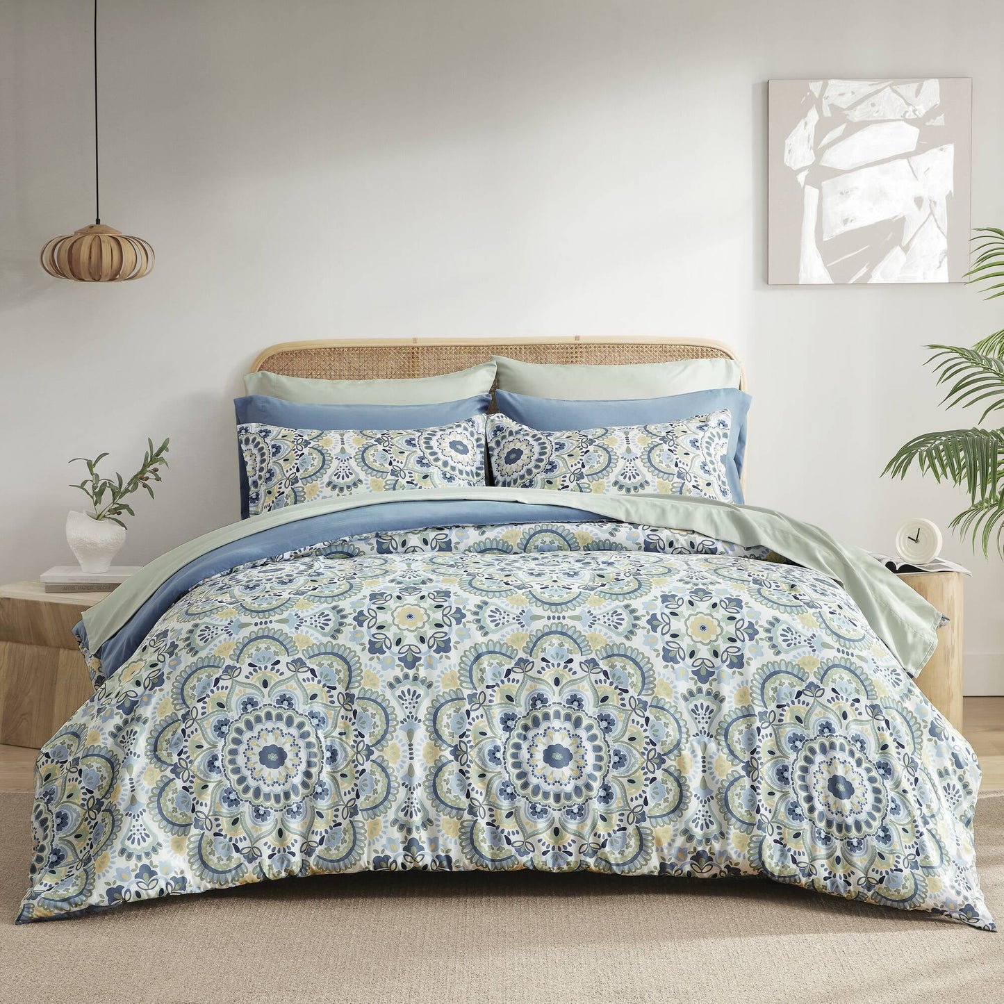 Bed in a Bag Bedding Comforter Set with Comforter, Flat Sheets, Fitted Sheets with Side Pockets for College Dorm