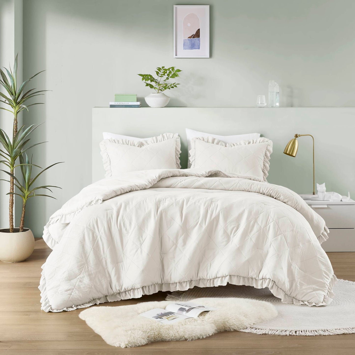 Diamond Quilted Ruffle Edge Comforter Set
