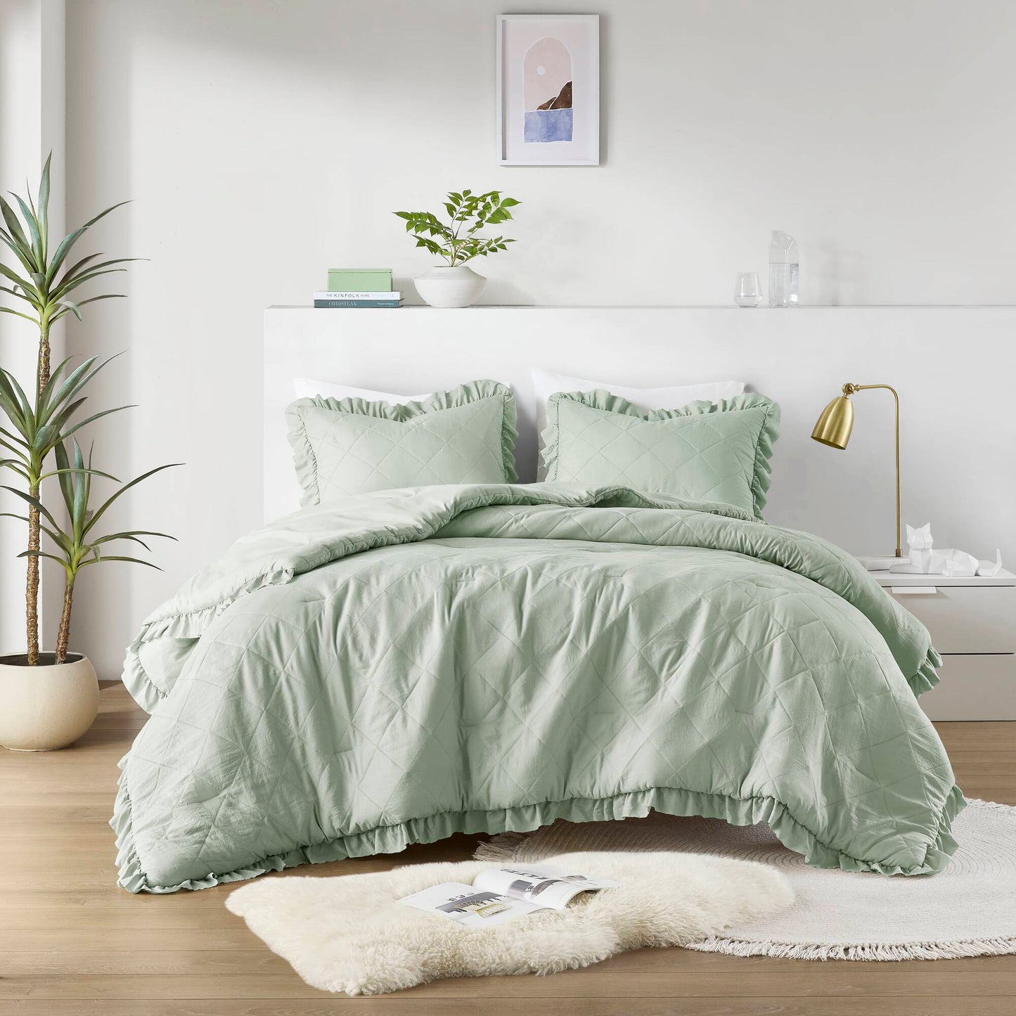 Diamond Quilted Ruffle Edge Comforter Set