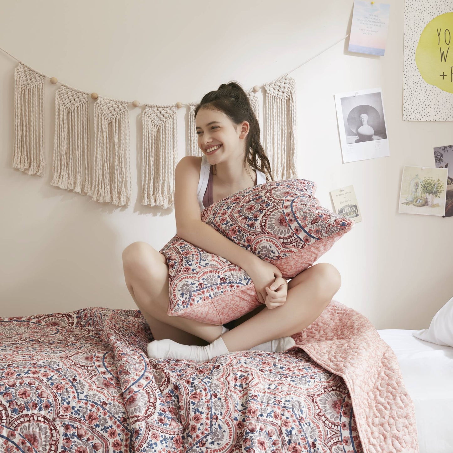 3-Piece Floral Boho Quilt Set, Reversible Bedding Set