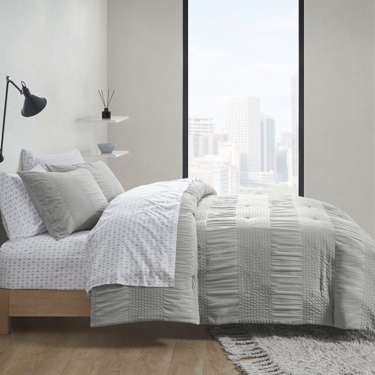 7-Piece Comforter Set with Bed Sheets, Grey