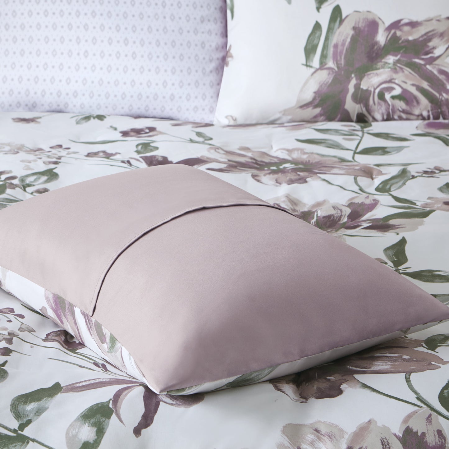 7-Piece Floral Comforter Set, Soft Brushed Bed in A Bag with Bed Sheets, Mauve