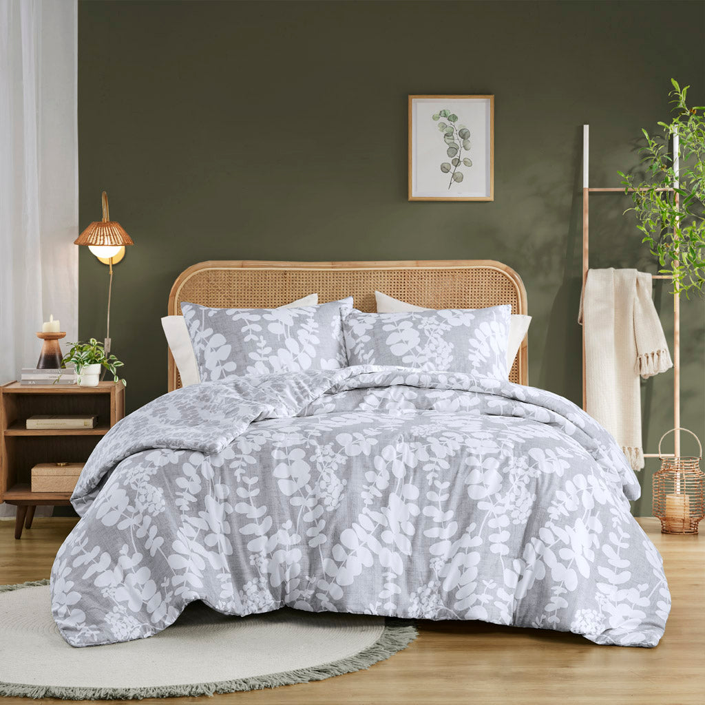 Extra Soft Reversible Floral Comforter with Pillow Shams