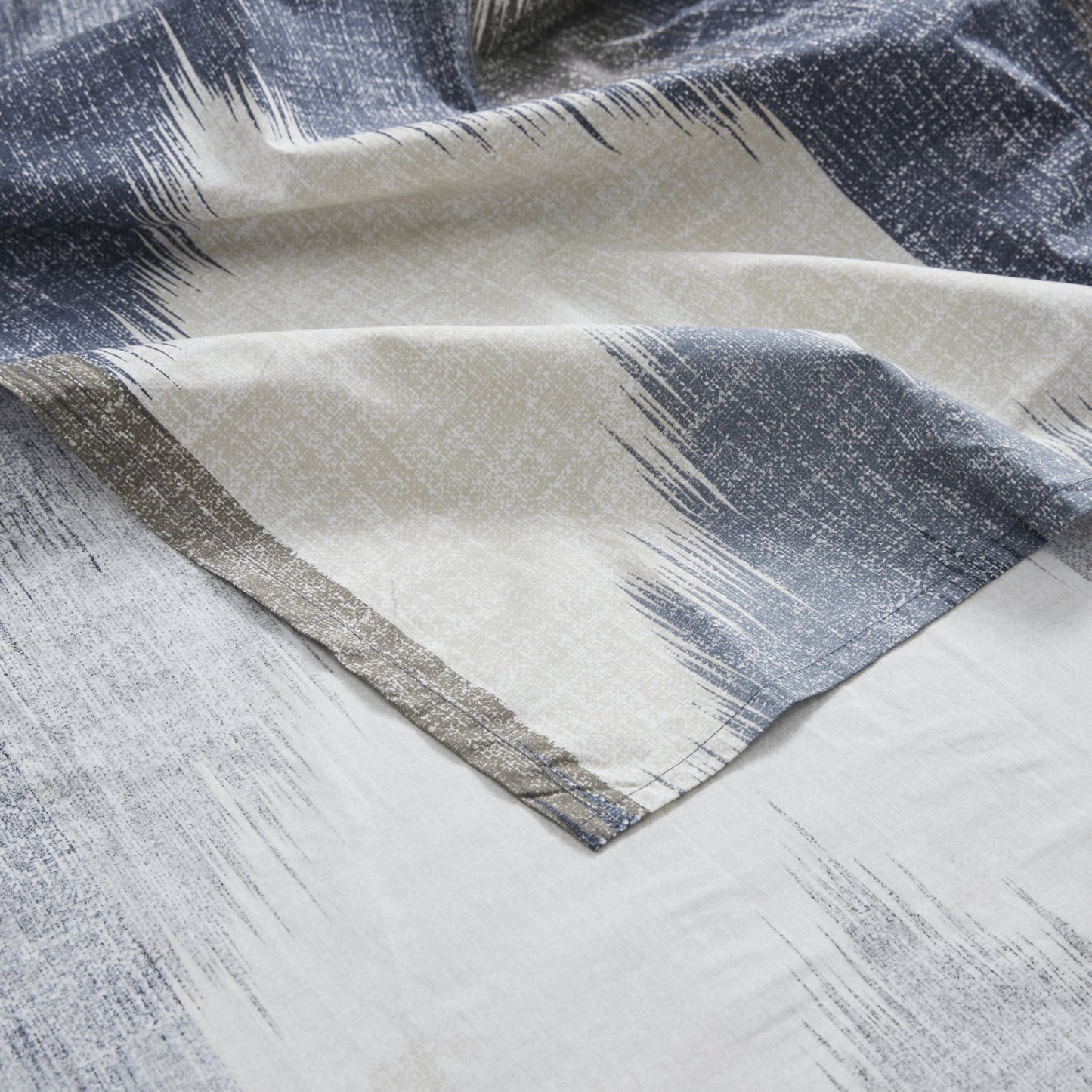 Chevron Shower Curtain 100% Cotton Bathroom Curtain with 12 Button Holes