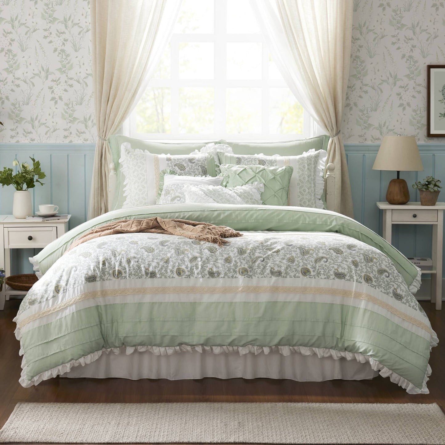 Cotton Comforter Set with Lace Taping Pintucked Printed Bed Bedding Set