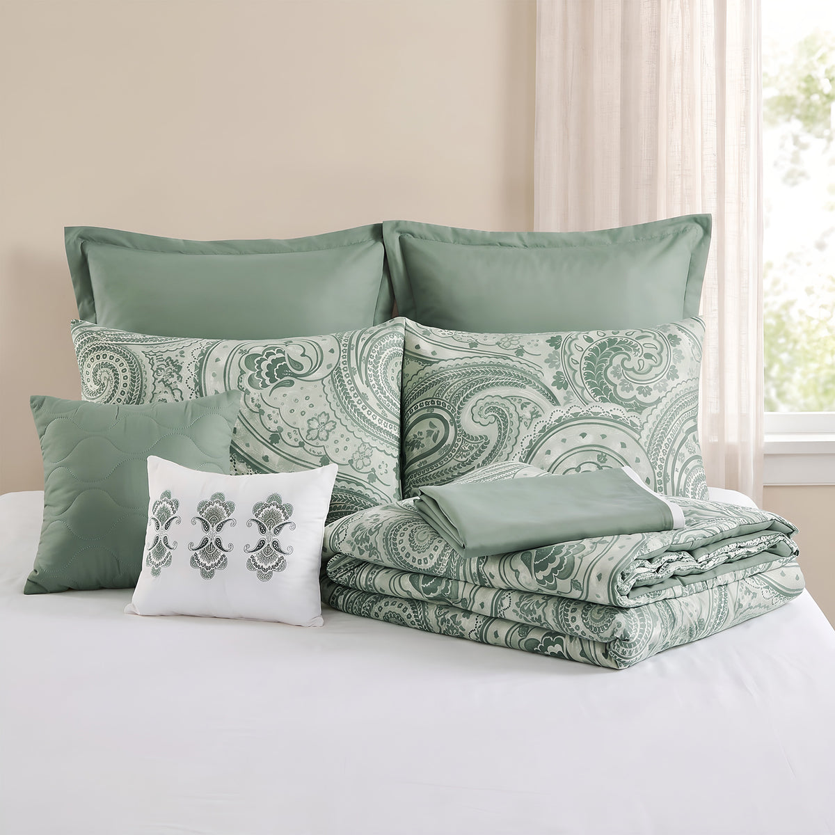 Kamira Cotton Paisley Floral Reversible Comforter Set