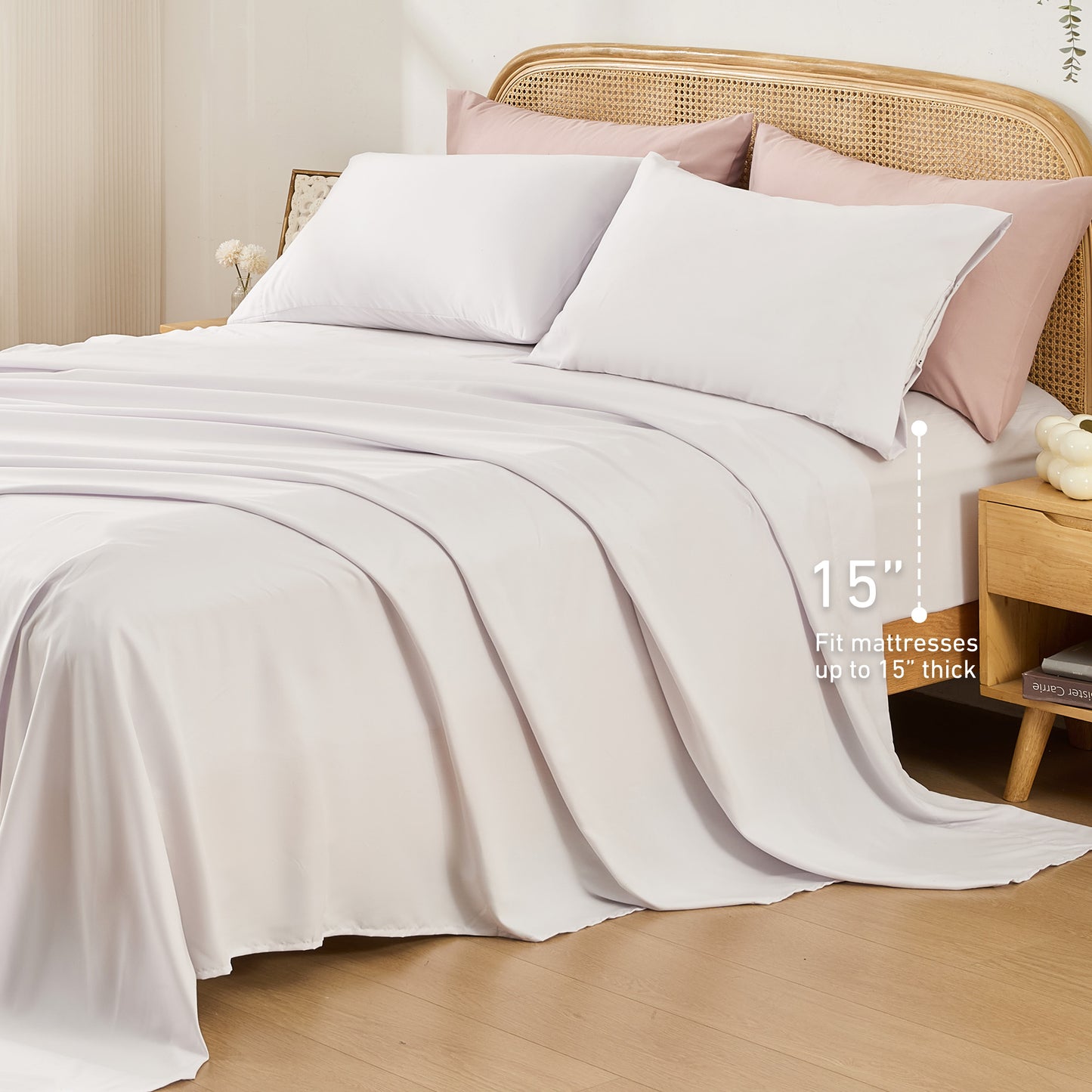 Medallion Pattern Bed in a Bag Bedding Comforter Set with Comforter, Flat Sheets, Fitted Sheets with Side Pockets