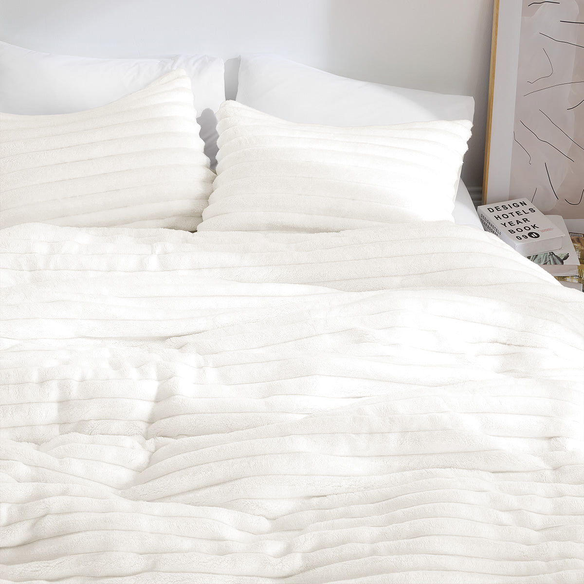Fluffy Ribbed Plush Comforter Bedding Set