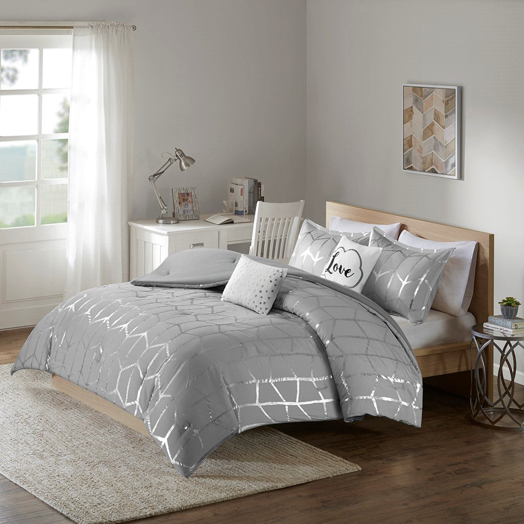 Raina Metallic Printed Comforter Set