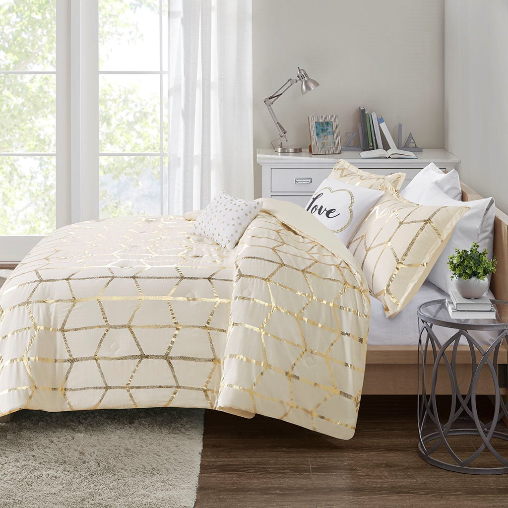 Raina Metallic Printed Comforter Set