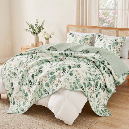 Floral Botanical Garden Style Quilt Bedspread with Sham