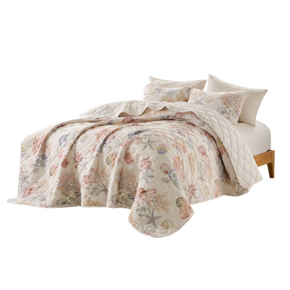 Coastal Quilt Set with Shams, Beach Themed Starfish & Seaweed Print Bedspread Coverlet
