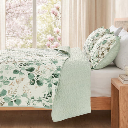 Floral Botanical Garden Style Quilt Bedspread with Sham