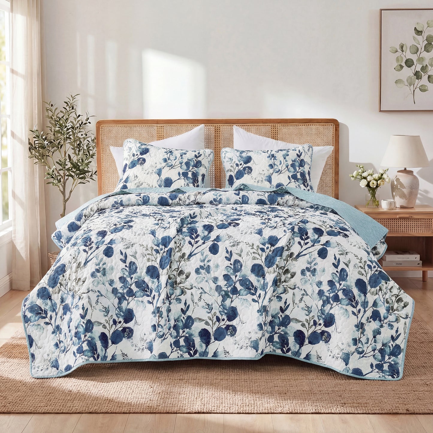 Floral Botanical Garden Style Quilt Bedspread with Sham