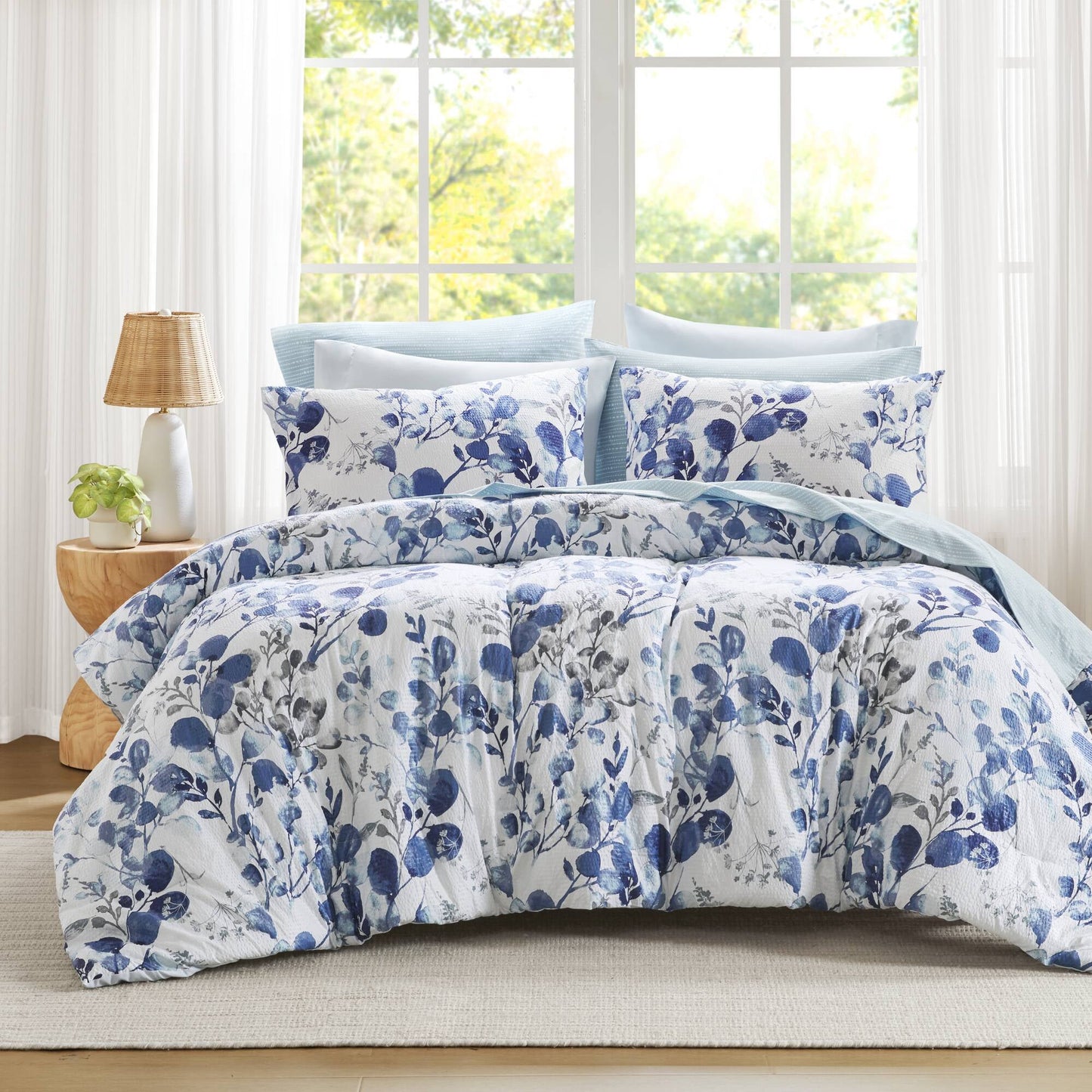 Seersucker Comforter Set with Sheets, Botanical Bed in A Bag