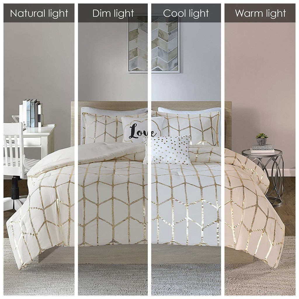 Raina Metallic Printed Comforter Set