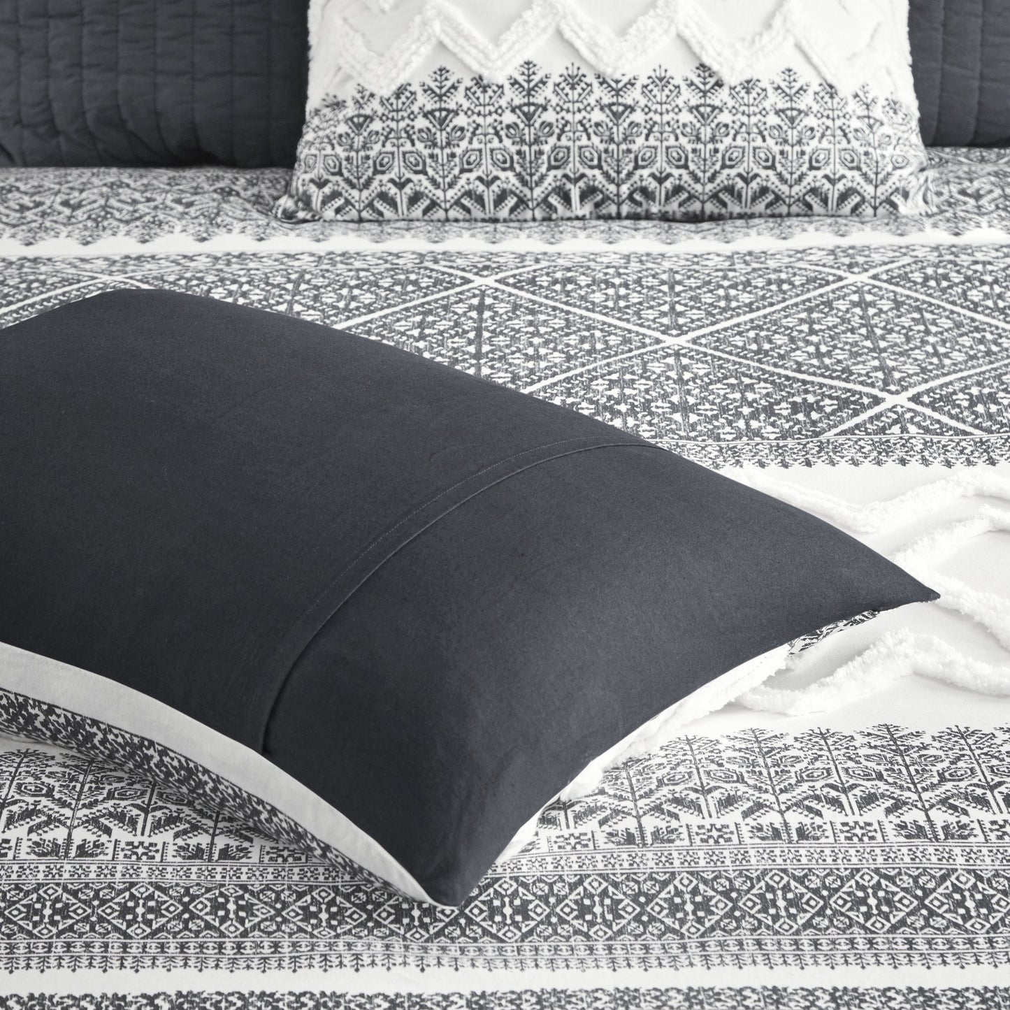 Cotton Duvet Cover Set with Chenille Tufting