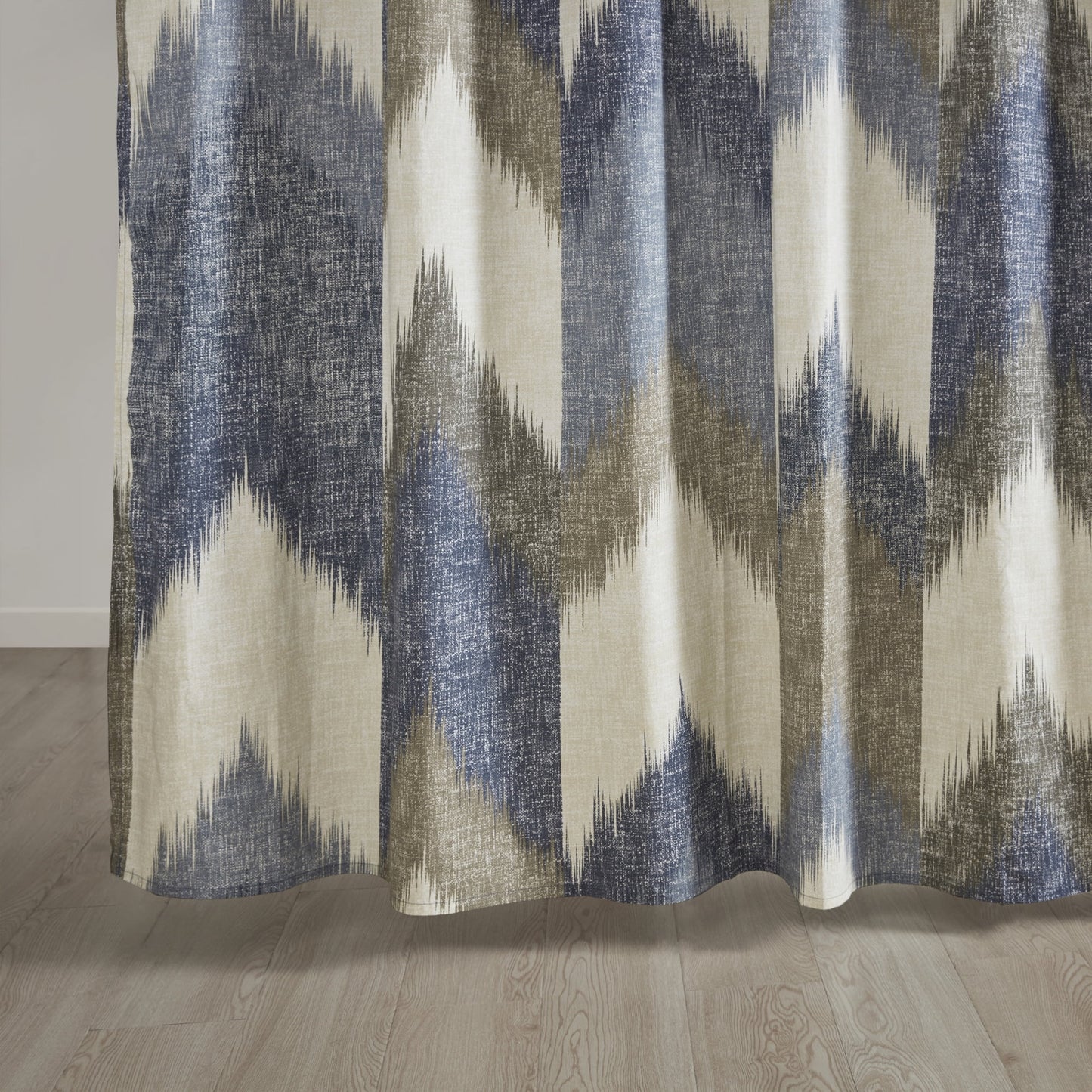 Chevron Shower Curtain 100% Cotton Bathroom Curtain with 12 Button Holes