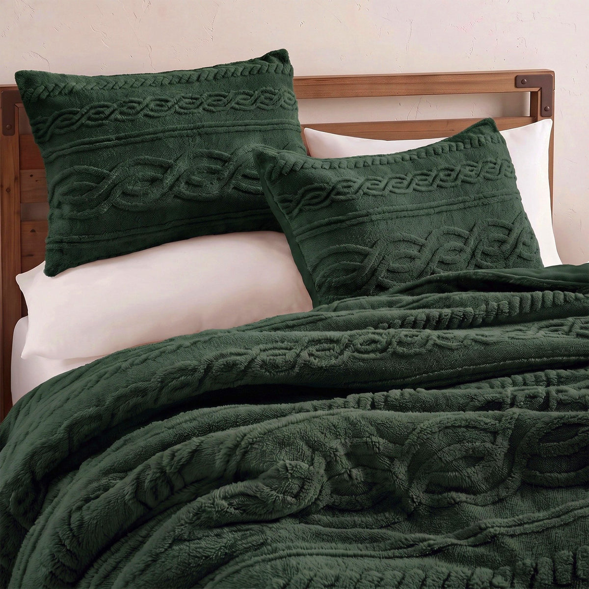 Auraline Jacquard Sherpa Cable Knit Plush Reversible Comforter Set