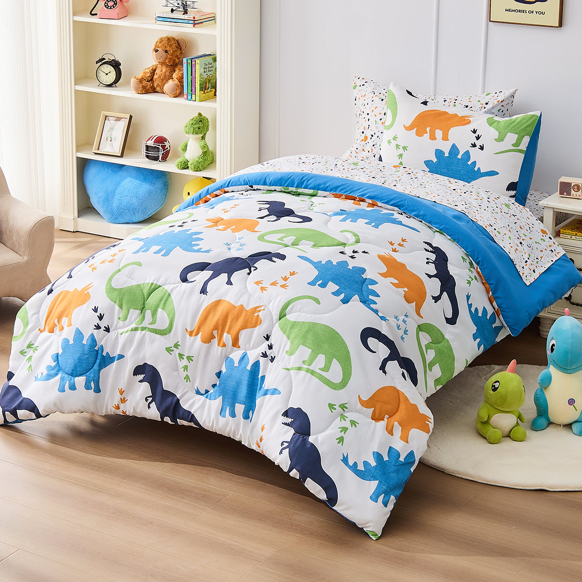 Colorful Dinosaurs Bedding Comforter with Sheet Set