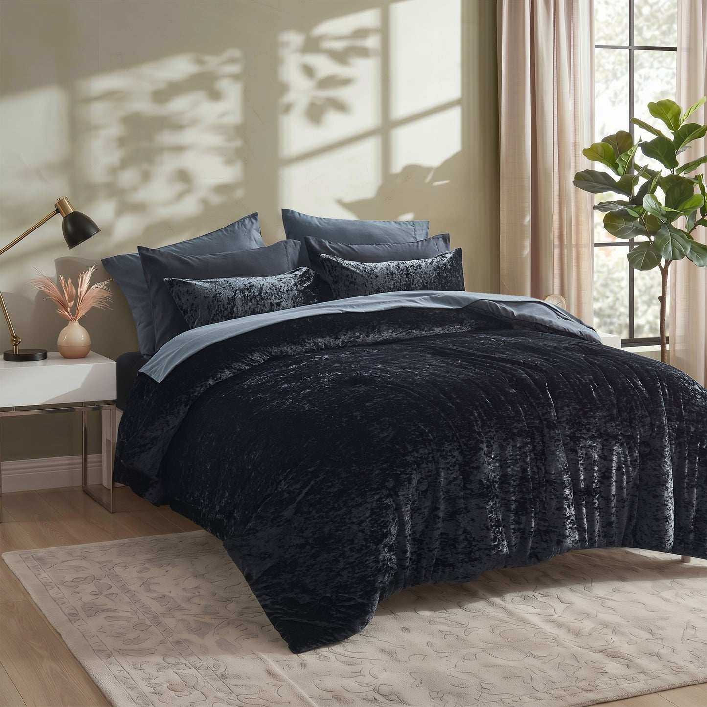 Velvet All-Season Bedding Comforter Set
