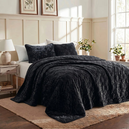 Velvet All-Season Reversible Bedding Quilt Set