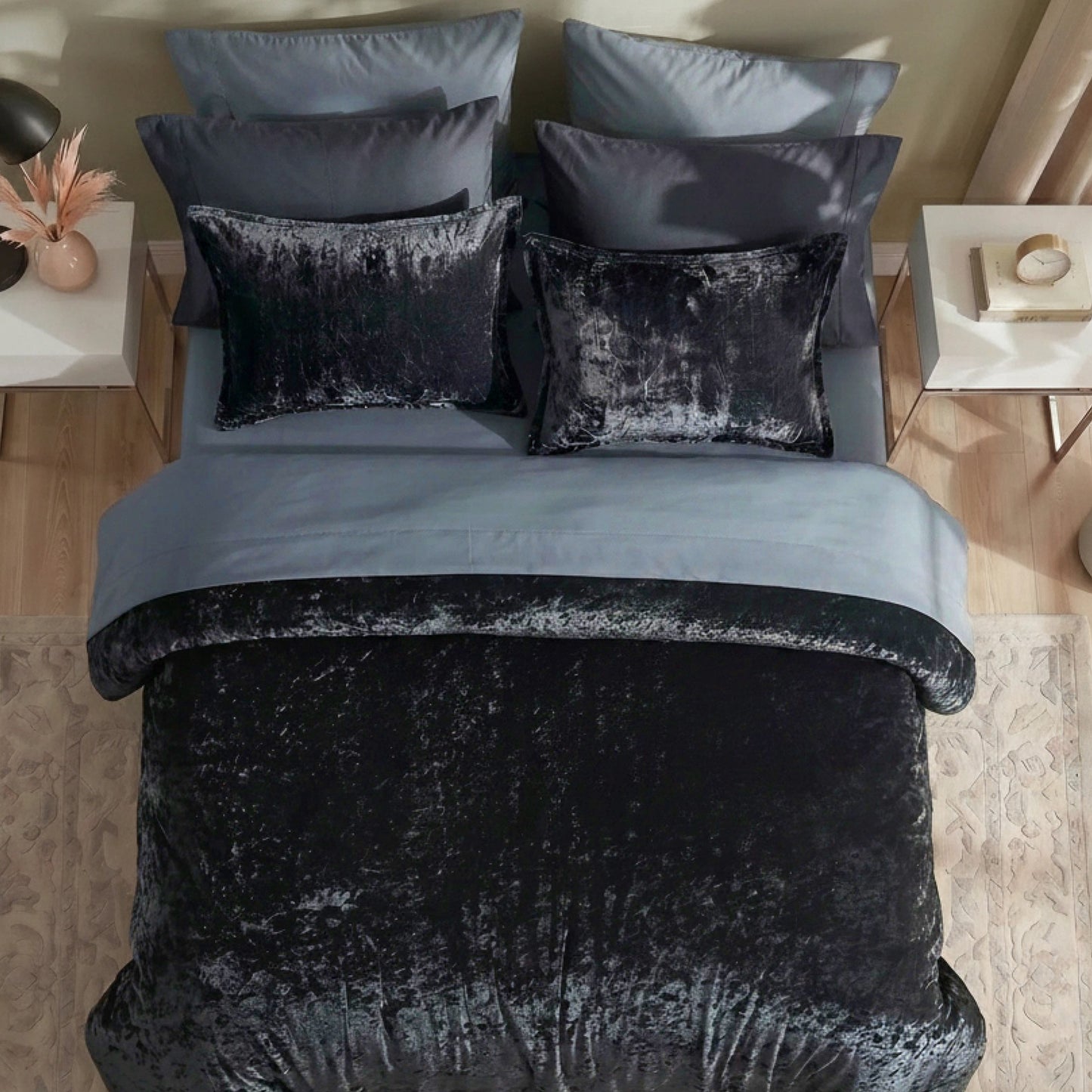 Velvet All-Season Bedding Comforter Set