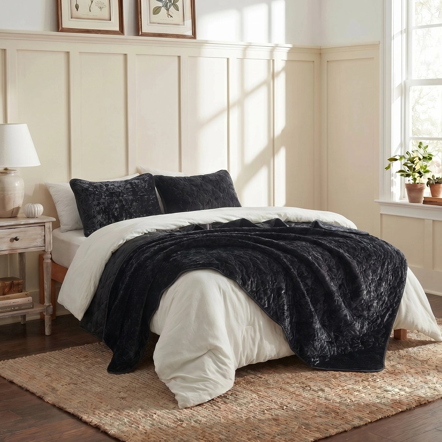 Velvet All-Season Reversible Bedding Quilt Set