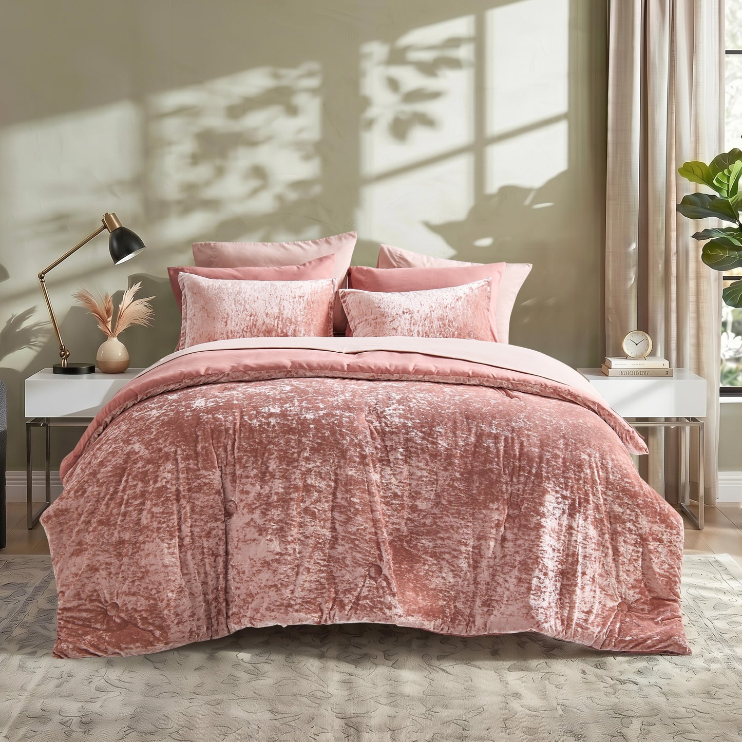 Velvet All-Season Bedding Comforter Set