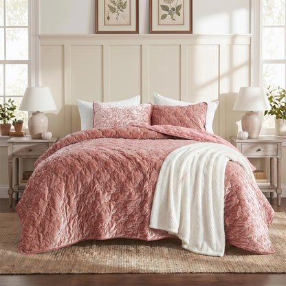 Velvet All-Season Reversible Bedding Quilt Set