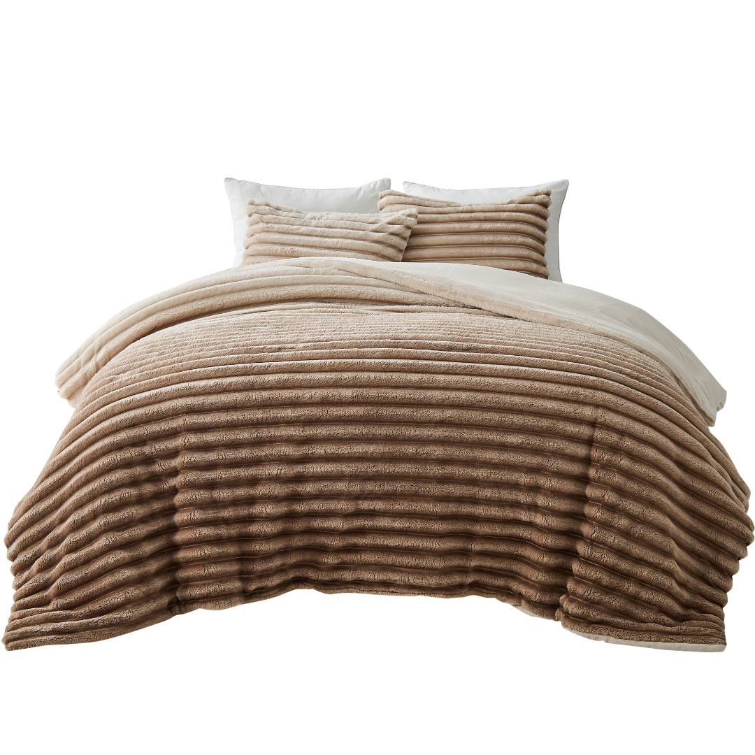 Fluffy Ribbed Plush Comforter Set, Cuddly Bedding Set with Comforter and Shams