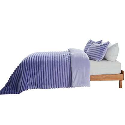 Fluffy Ribbed Plush Comforter Set, Cuddly Bedding Set with Comforter and Shams