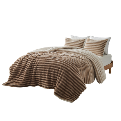 Fluffy Ribbed Plush Comforter Set, Cuddly Bedding Set with Comforter and Shams