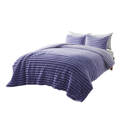 Fluffy Ribbed Plush Comforter Set, Cuddly Bedding Set with Comforter and Shams