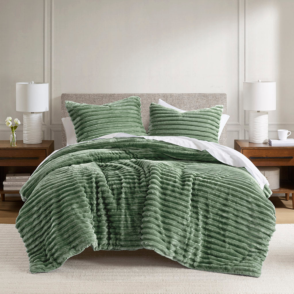 Fluffy Ribbed Plush Comforter Set